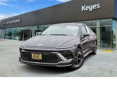 New 2024 Hyundai Sonata SEL w/ Convenience Package