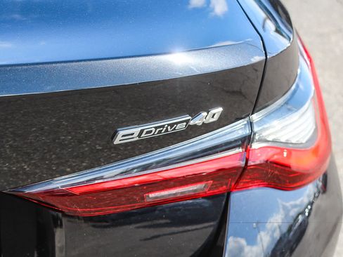 Used 2025 BMW i4 eDrive40 w/ Driving Assistance Package RWD image 24