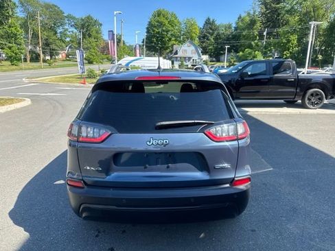 Used 2020 Jeep Cherokee Latitude Plus w/ Cold Weather Group AWD/4WD image 7
