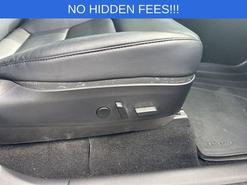 Used 2020 Tesla Model Y Long Range image 13