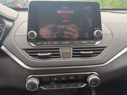 Used 2020 Nissan Altima 2.5 S image 11