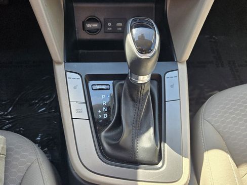 Used 2020 Hyundai Elantra Value Edition image 18