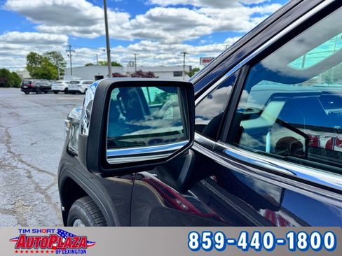 Used 2023 GMC Sierra 1500 Denali w/ Denali Reserve Package AWD/4WD image 18