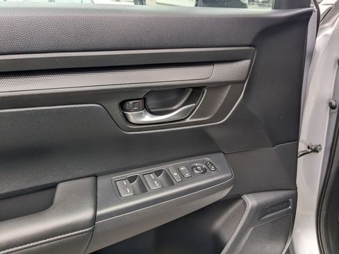 Used 2025 Honda CR-V EX image 14