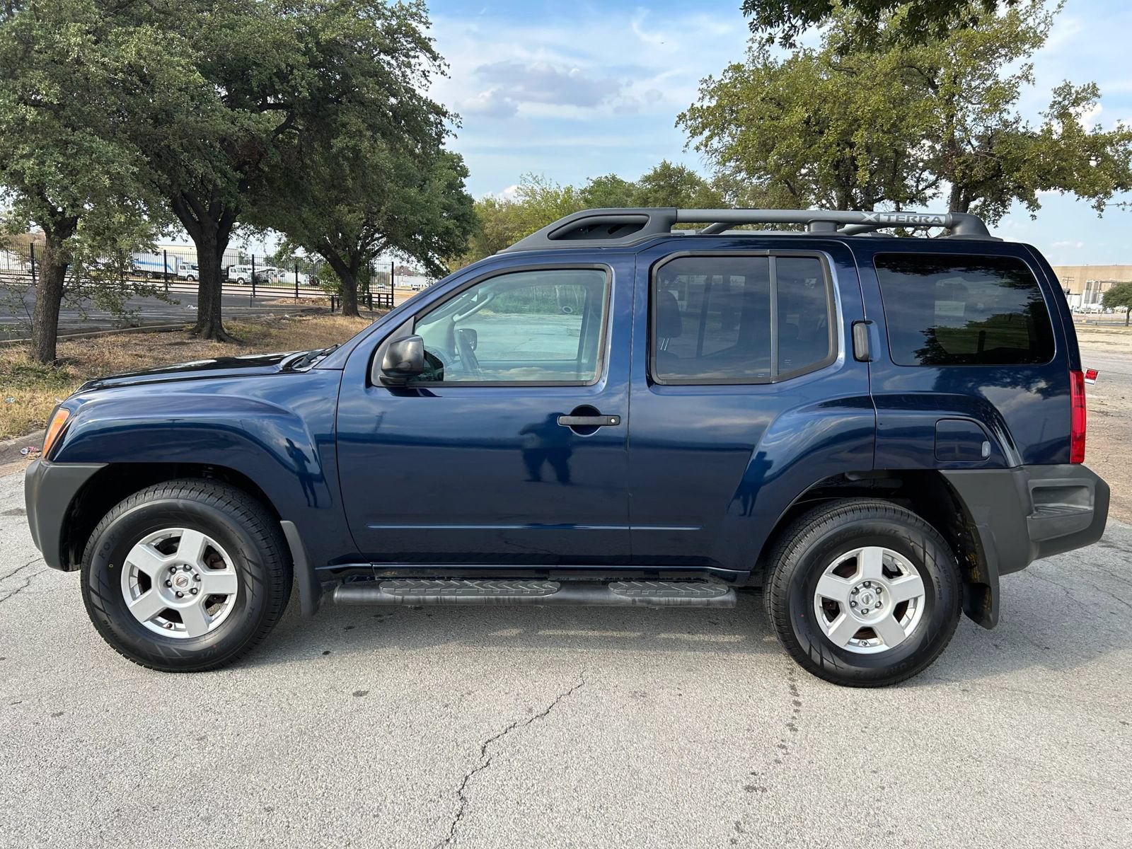 Used 2008 Nissan Xterra S AWD/4WD image 3