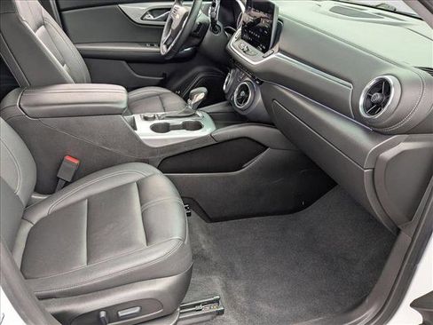 Used 2024 Chevrolet Blazer LT image 19