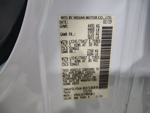 Used 2019 Nissan NV 3500 SV w/ Navigation Package RWD image 21