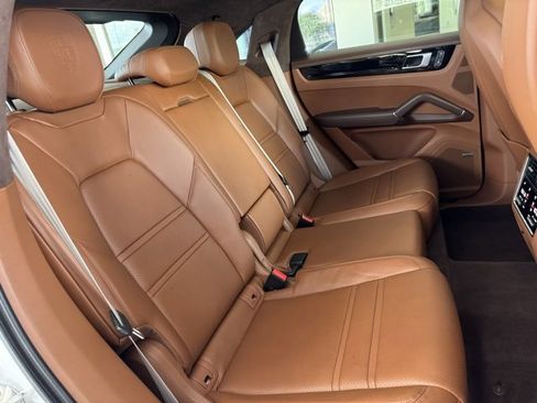 Used 2023 Porsche Cayenne GTS image 23