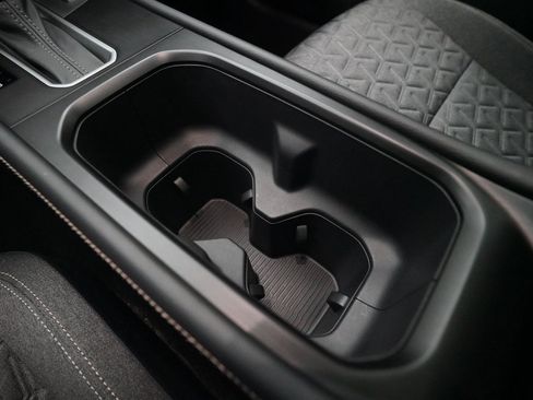 Certified 2025 Nissan Kicks SV w/ SV Premium Package image 16