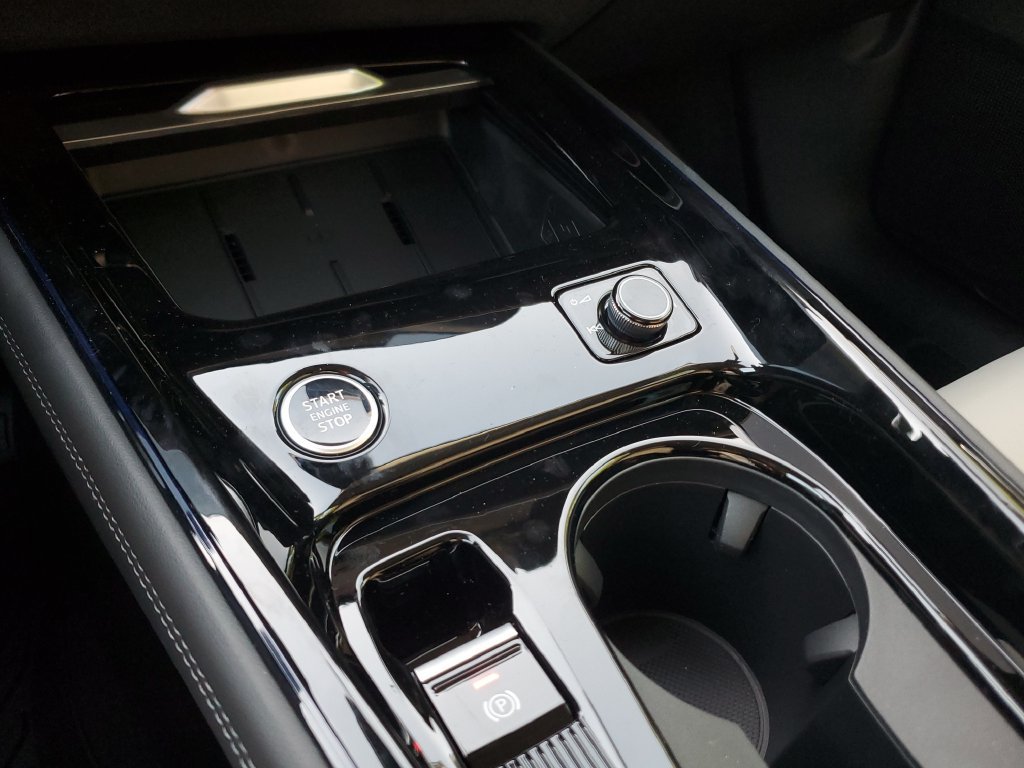 New 2026 Audi Q3 quattro 2.0T AWD/4WD image 28