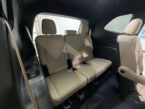 Used 2026 Buick Enclave Preferred FWD image 16