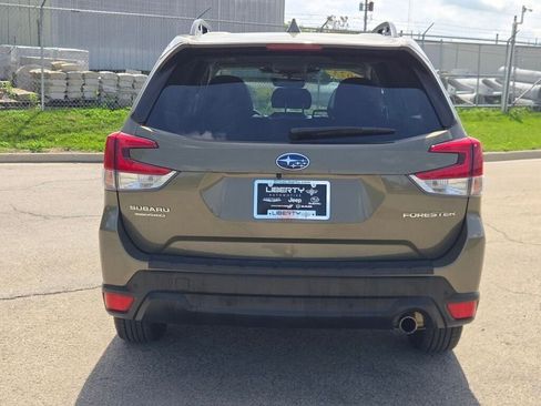 Certified 2023 Subaru Forester Limited AWD/4WD image 12