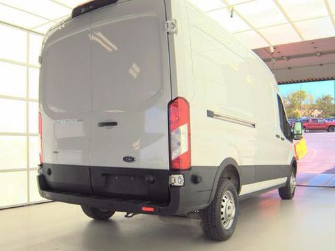Used 2024 Ford Transit 250 148 Medium Roof Extended AWD w/ Load Area Protection Package image 3