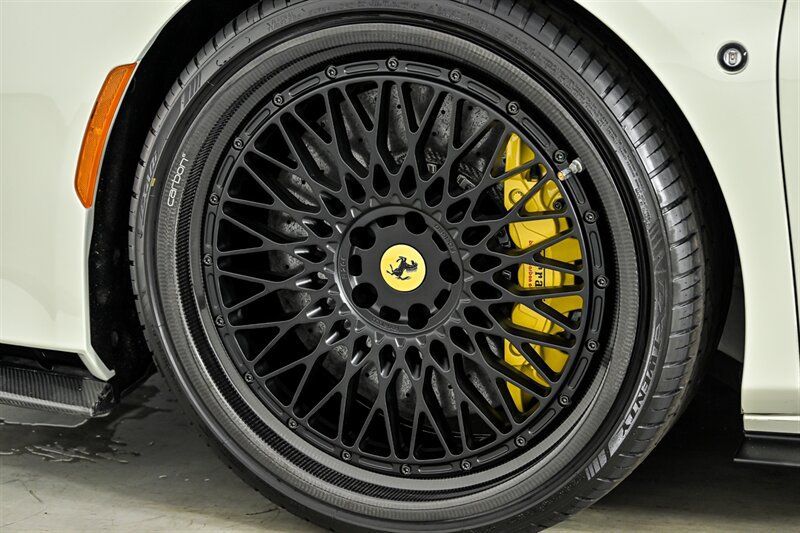 Used 2022 Ferrari F8 Tributo RWD image 16