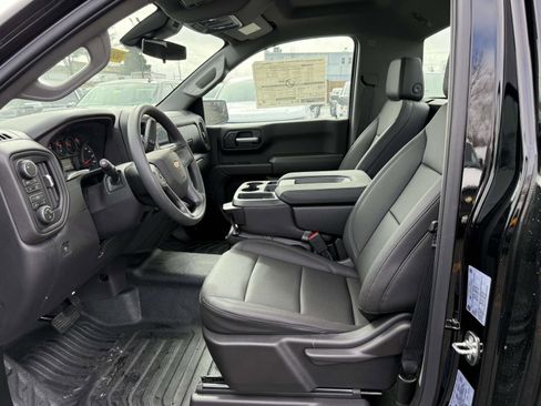 New 2026 Chevrolet Silverado 1500 W/T image 17