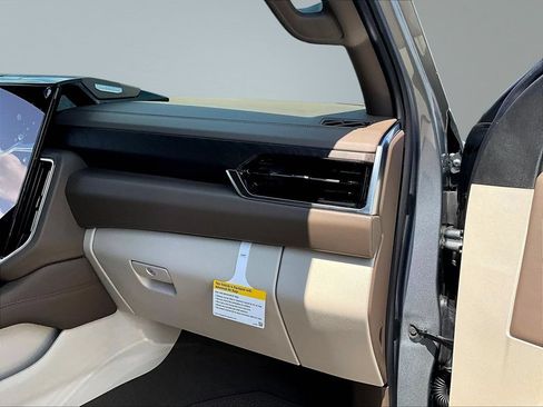 New 2026 GMC Yukon Denali AWD/4WD image 31
