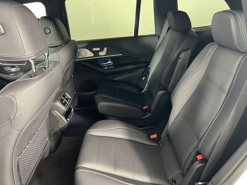 New 2026 Mercedes-Benz GLS 450 4MATIC image 21