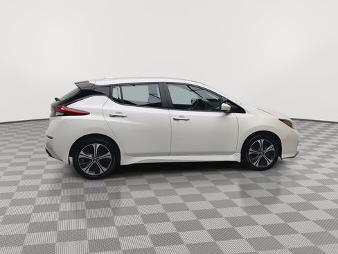 Used 2022 Nissan Leaf SV Plus FWD image 37