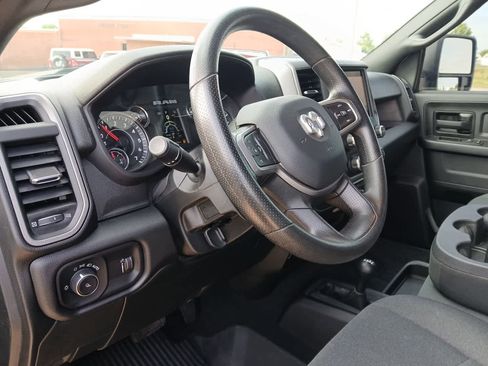 Used 2023 RAM 2500 Tradesman AWD/4WD image 35