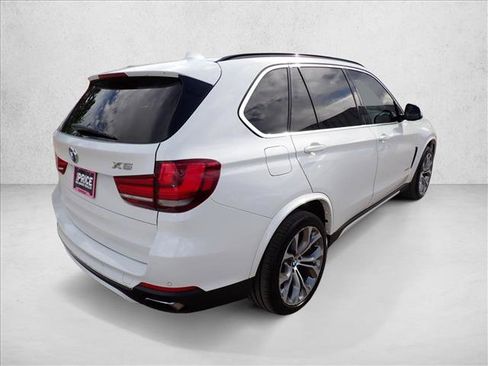 Used 2015 BMW X5 xDrive50i AWD/4WD image 4