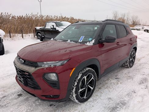 Used 2023 Chevrolet TrailBlazer RS w/ Sun and Liftgate Package image 4