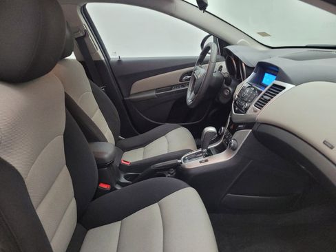 Used 2016 Chevrolet Cruze LS FWD image 21