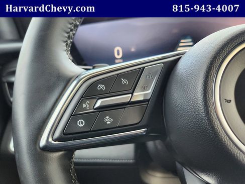 Used 2025 Buick Enclave Sport Touring image 18