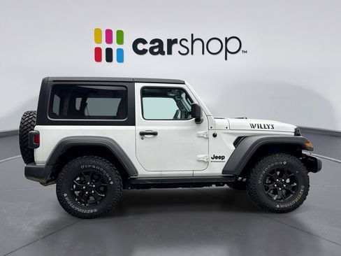 Used 2023 Jeep Wrangler Sport image 6