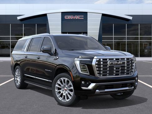 New 2026 GMC Yukon XL Denali w/ Advanced Technology Package AWD/4WD image 7