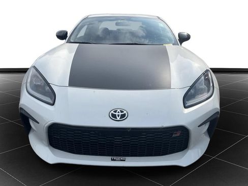 Used 2024 Toyota GR86 TRUENO Edition RWD image 8