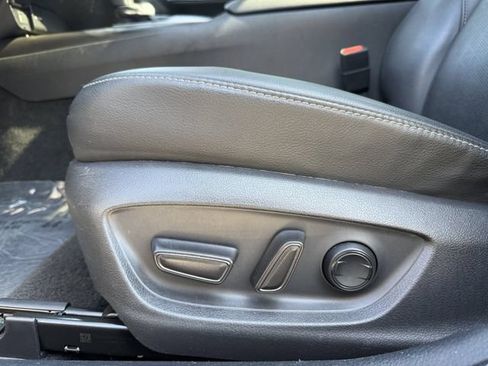 Used 2021 Toyota Camry XSE FWD image 12