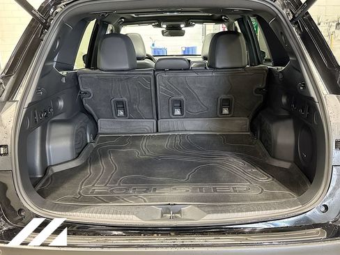 Used 2025 Subaru Forester Limited w/ Popular Package #1 AWD/4WD image 29
