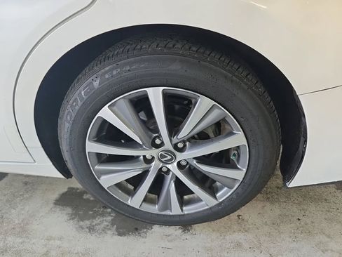 Used 2020 Lexus ES 350 w/ Premium Package FWD image 8