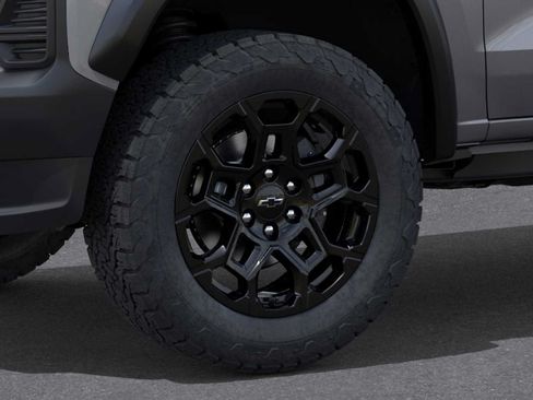 New 2026 Chevrolet Colorado Trail Boss AWD/4WD image 9