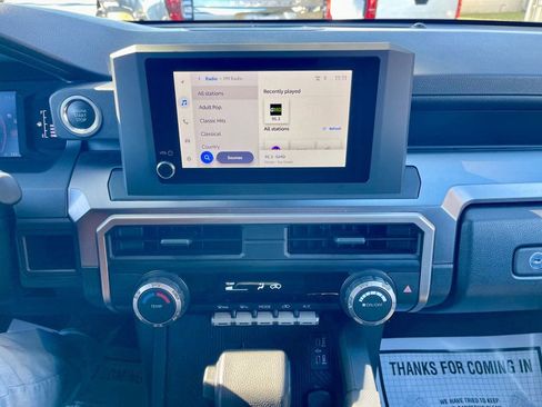 Used 2025 Toyota 4Runner SR5 image 16