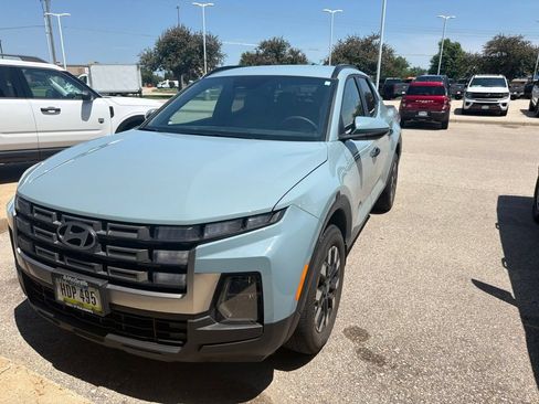Certified 2025 Hyundai Santa Cruz SEL AWD/4WD image 2