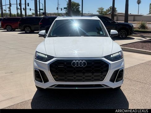 Used 2023 Audi Q5 2.0T Premium w/ Convenience Package AWD/4WD image 9