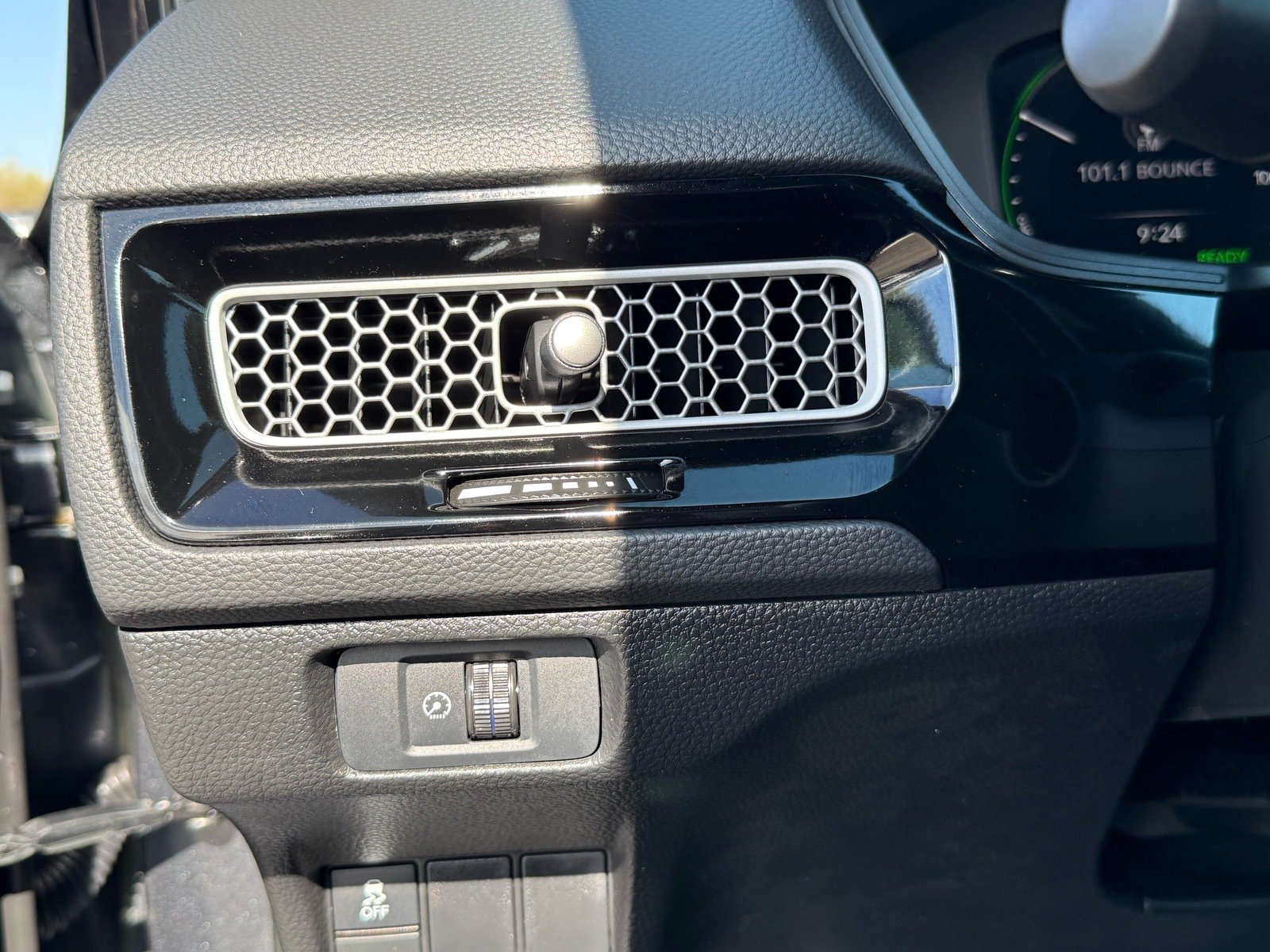 Certified 2026 Honda Civic Sport Touring image 15