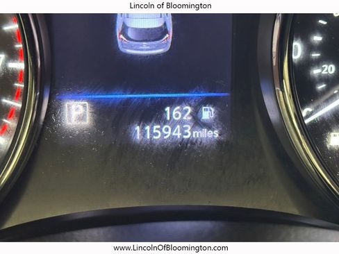 Used 2018 Nissan Rogue SL w/ Premium Package AWD/4WD image 49
