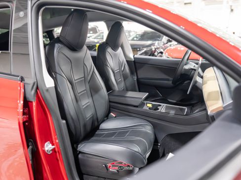 Used 2021 Tesla Model Y 2WD image 17