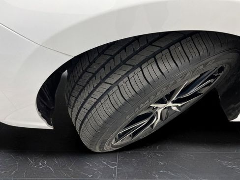 Used 2024 Toyota Camry SE image 31