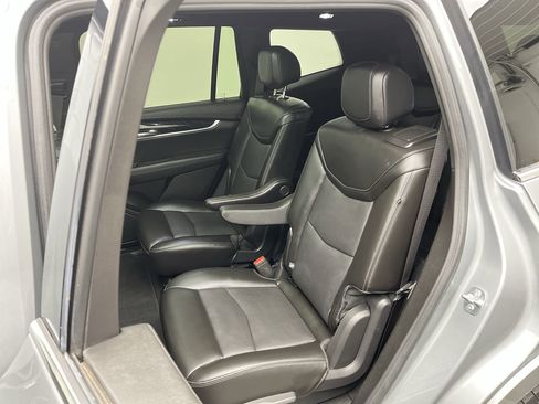 Certified 2025 Cadillac XT6 Premium Luxury image 13