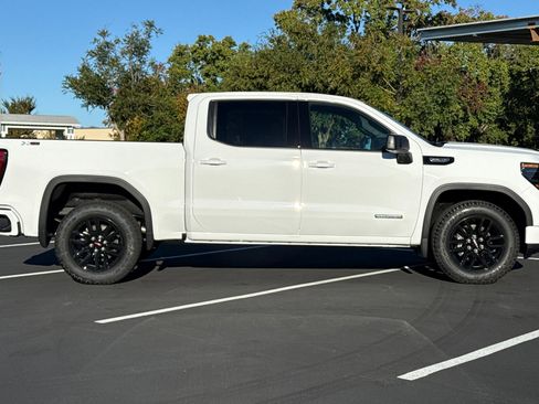 New 2026 GMC Sierra 1500 Elevation w/ X31 Off-Road Package image 3