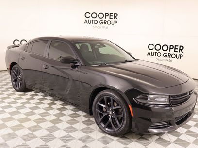 Used 2020 Dodge Charger SXT w/ Blacktop Package