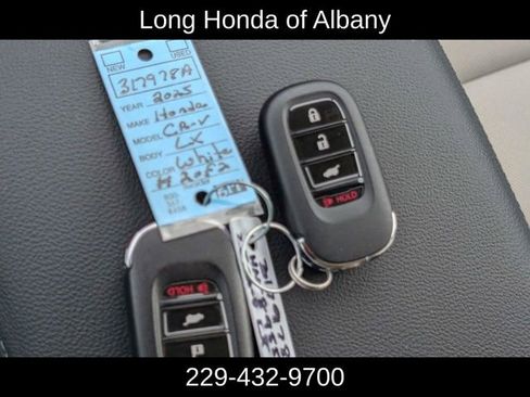 Used 2025 Honda CR-V LX image 30