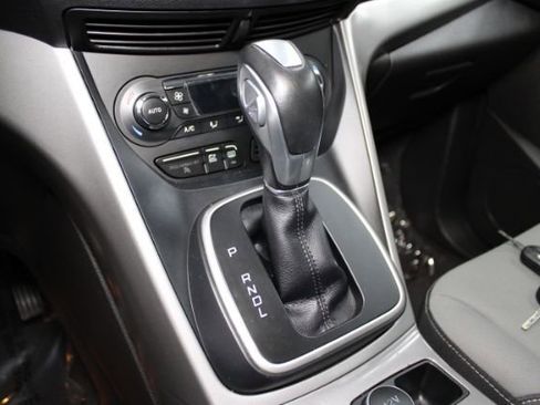 Used 2016 Ford C-MAX SE image 12