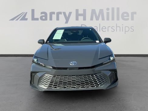 Certified 2025 Toyota Camry SE image 8