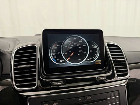 Used 2016 Mercedes-Benz GLE 450 4MATIC Coupe image 33