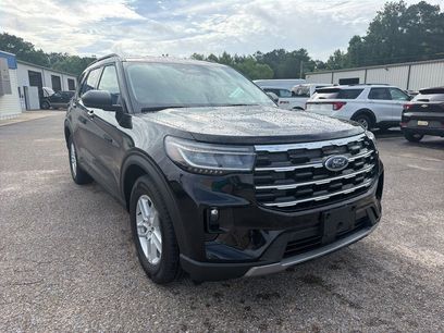 New 2026 Ford Explorer Active w/ Active Comfort Package