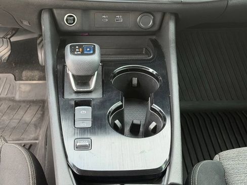Used 2021 Nissan Rogue SV FWD image 33